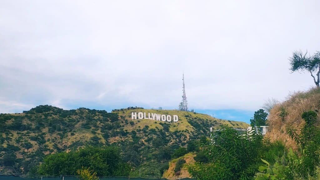Vistas del famoso cartel de Hollywood durante nuestra ruta por la Costa Oeste de EEUU