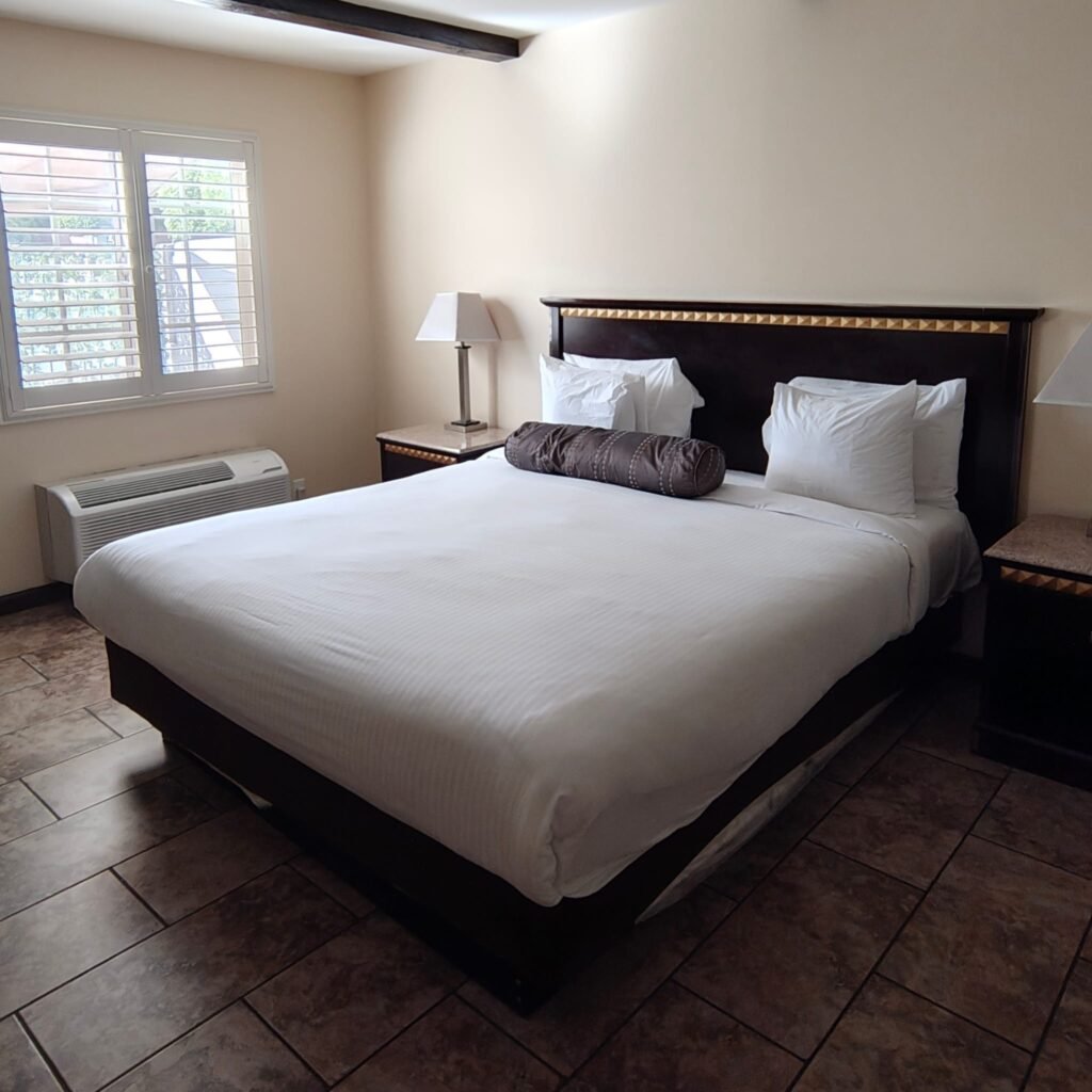 Hotel Tuscan Garden Inn Los Angeles